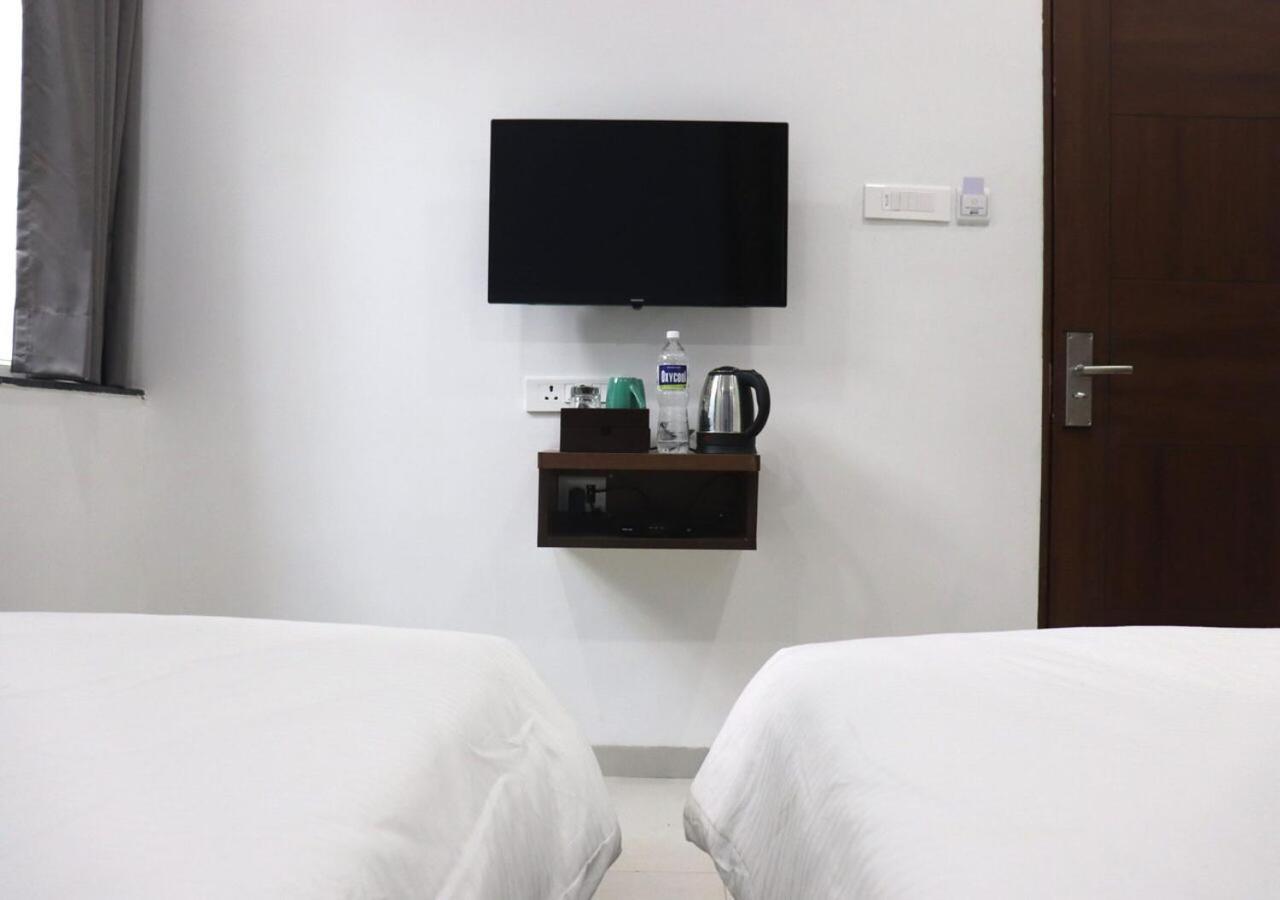Sharman Suites プネ エクステリア 写真